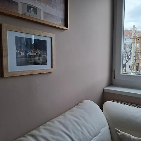 Soproniutas Centroom Apartamento *
