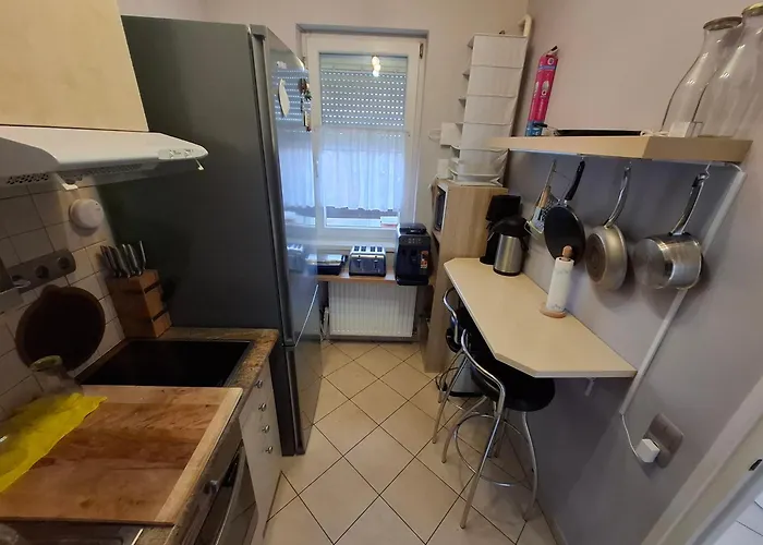 Soproniutas Centroom * Sopron