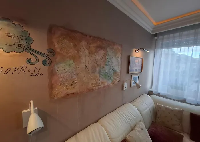 Soproniutas Centroom Apartament Sopron